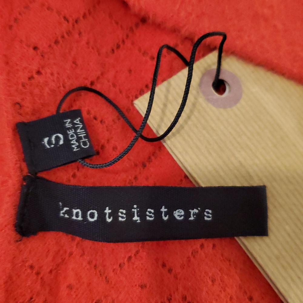 Knot Sisters Vibrant Orange Knit crop Cardigan  Size S new with tags - Picture 5 of 8